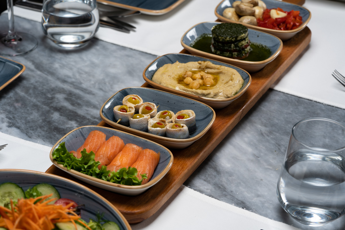 Azur Fish Restaurant