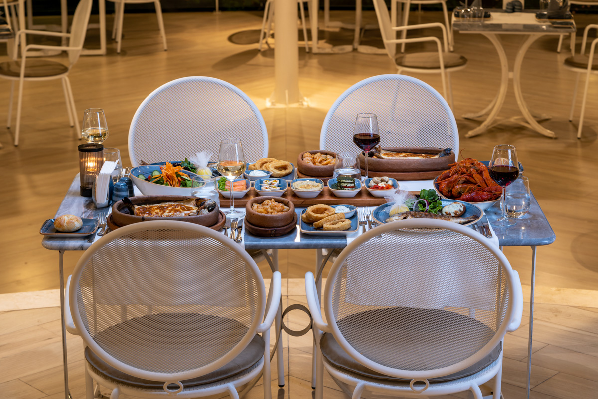 Azur Fish Restaurant