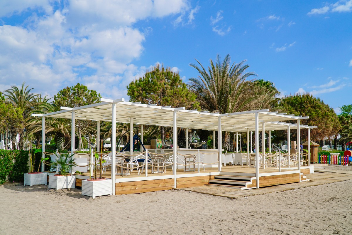 Bars
